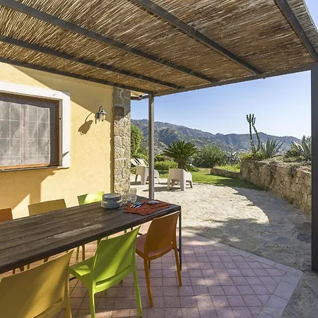 Holiday home Acquerello *